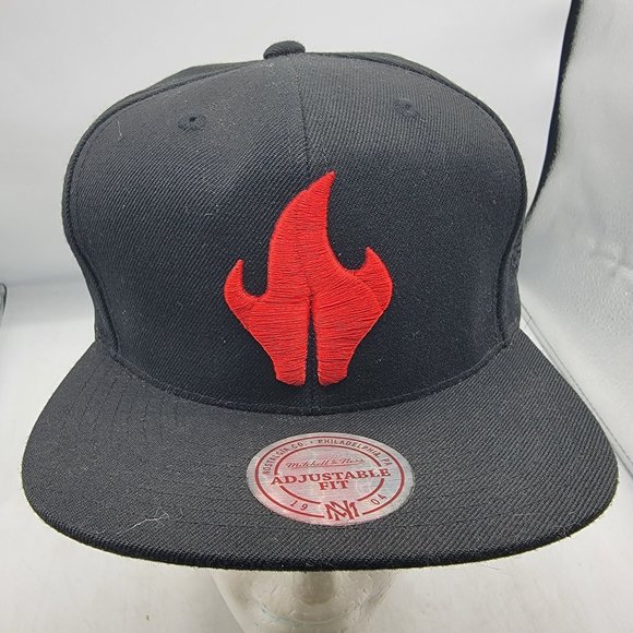 Mitchell And Ness Fire Heat Flame Hat Cap Black Adjustable Lightweight